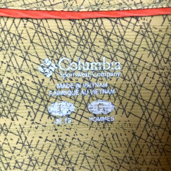 Columbia Men’s Patterned Green Black Button-Up Short Sleeve Shirt - Picture 8 of 10